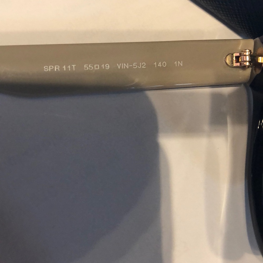 💯AUTH NEW STUNNING PRADA SUNGLASSES 🕶 😎🇮🇹 - Picture 3 of 7